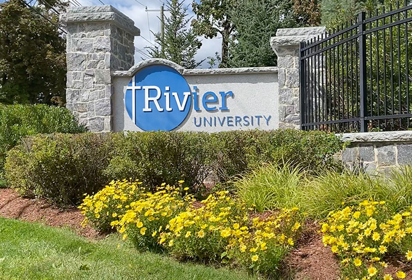 Mobile Image_v4 Rivier University